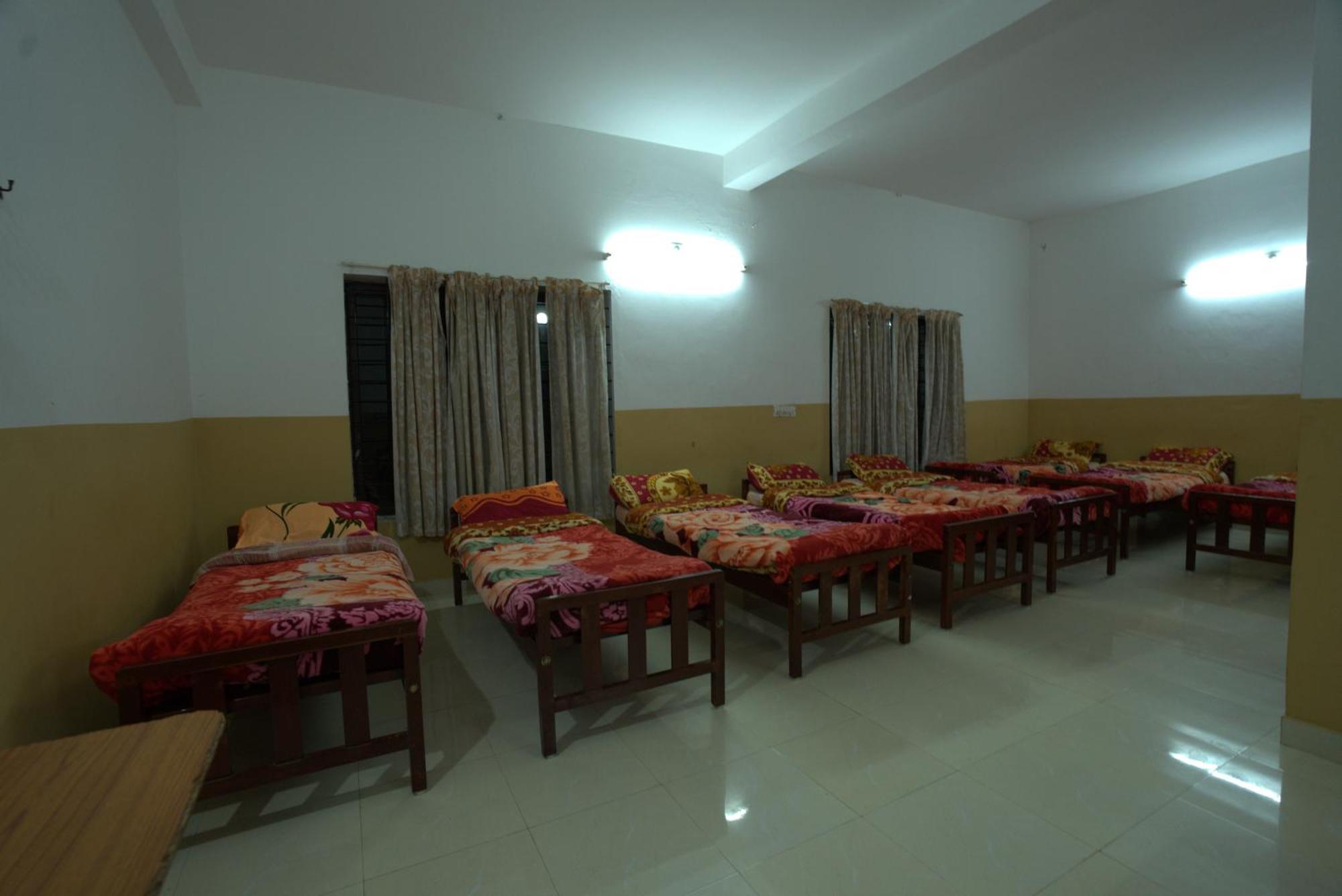 Hotel Ac Mist Munnar Exterior foto